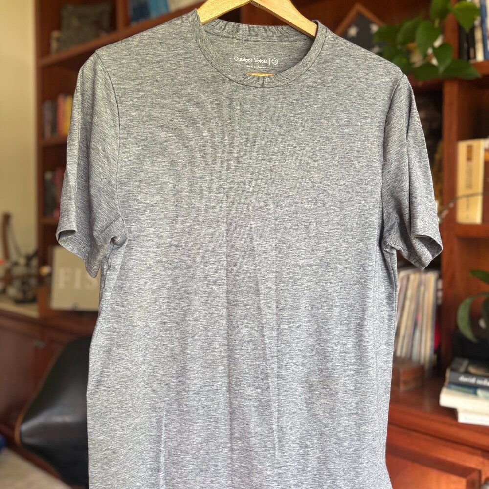 Outdoor Voices CloudKnit Tee – Heather Blue (Size Small)